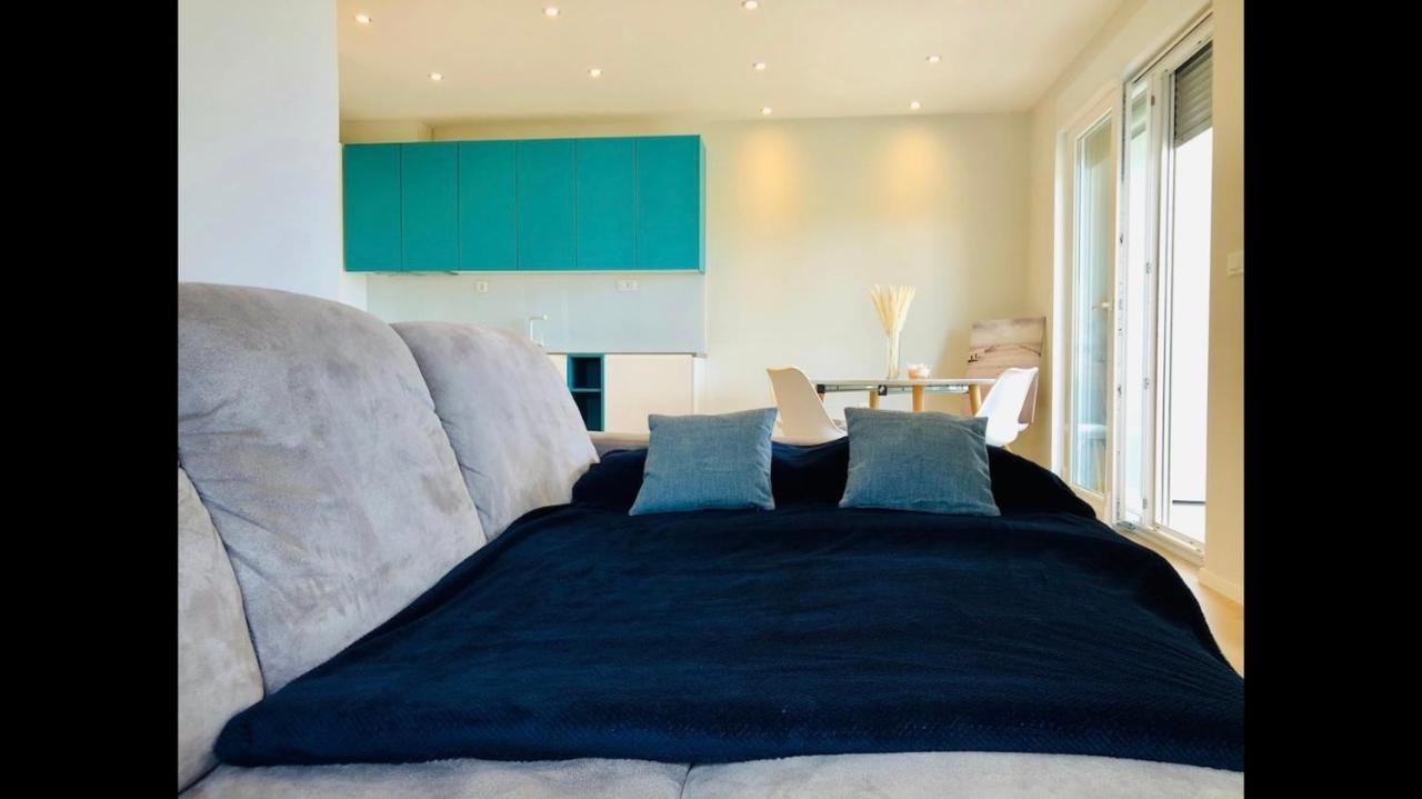 Beautiful View Apartment With Garage Space Mali Losinj Exterior photo
